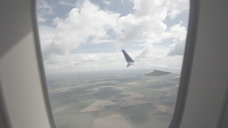 Jak długo trwa lot czarterowy na Zanzibar?