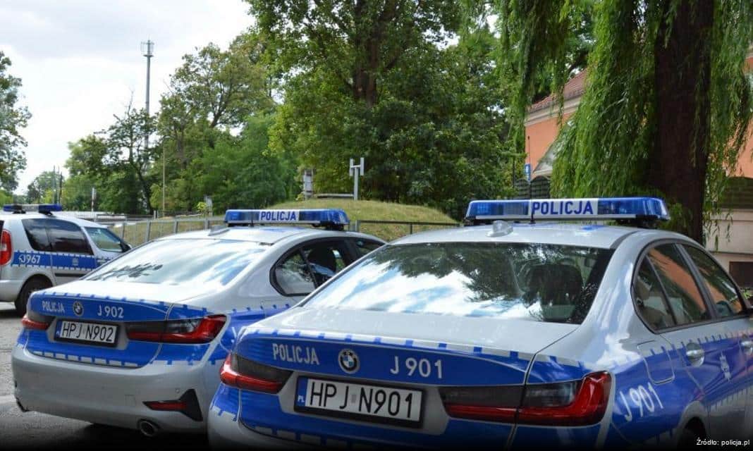 Setna rocznica obecności kobiet w Policji – Historia i osiągnięcia